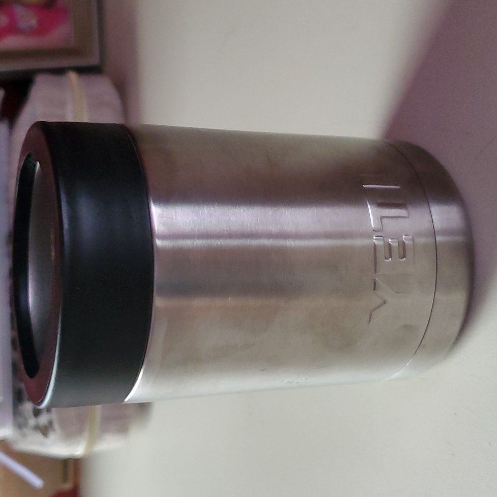 Yeti Colster Can Insulator